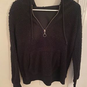 black 1/4 zip sweater🖤